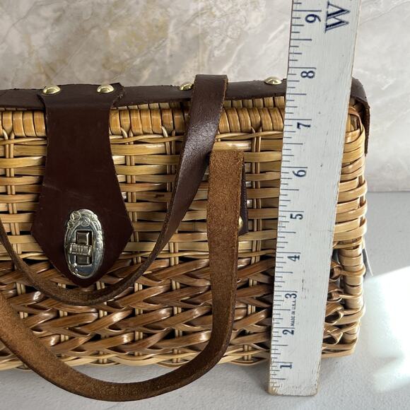 Vintage Wicker Handbag Leather Double Strap Twist Lock Brown Woven Hong Kong - Picture 2 of 13